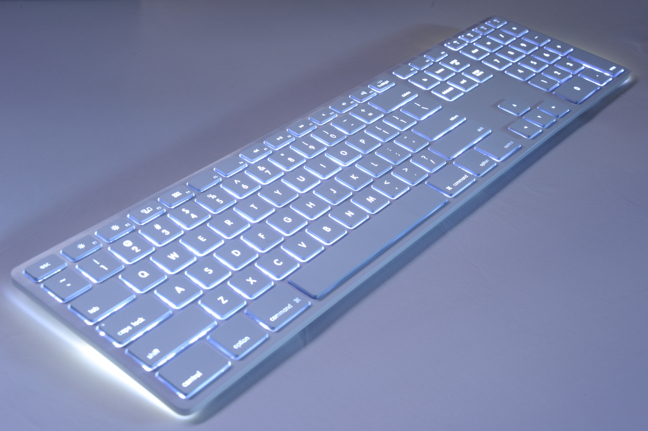 White keyboard for mac and cheese